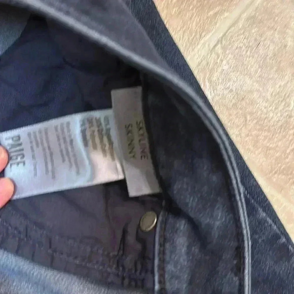 PAIGE - Picture 5 of 6